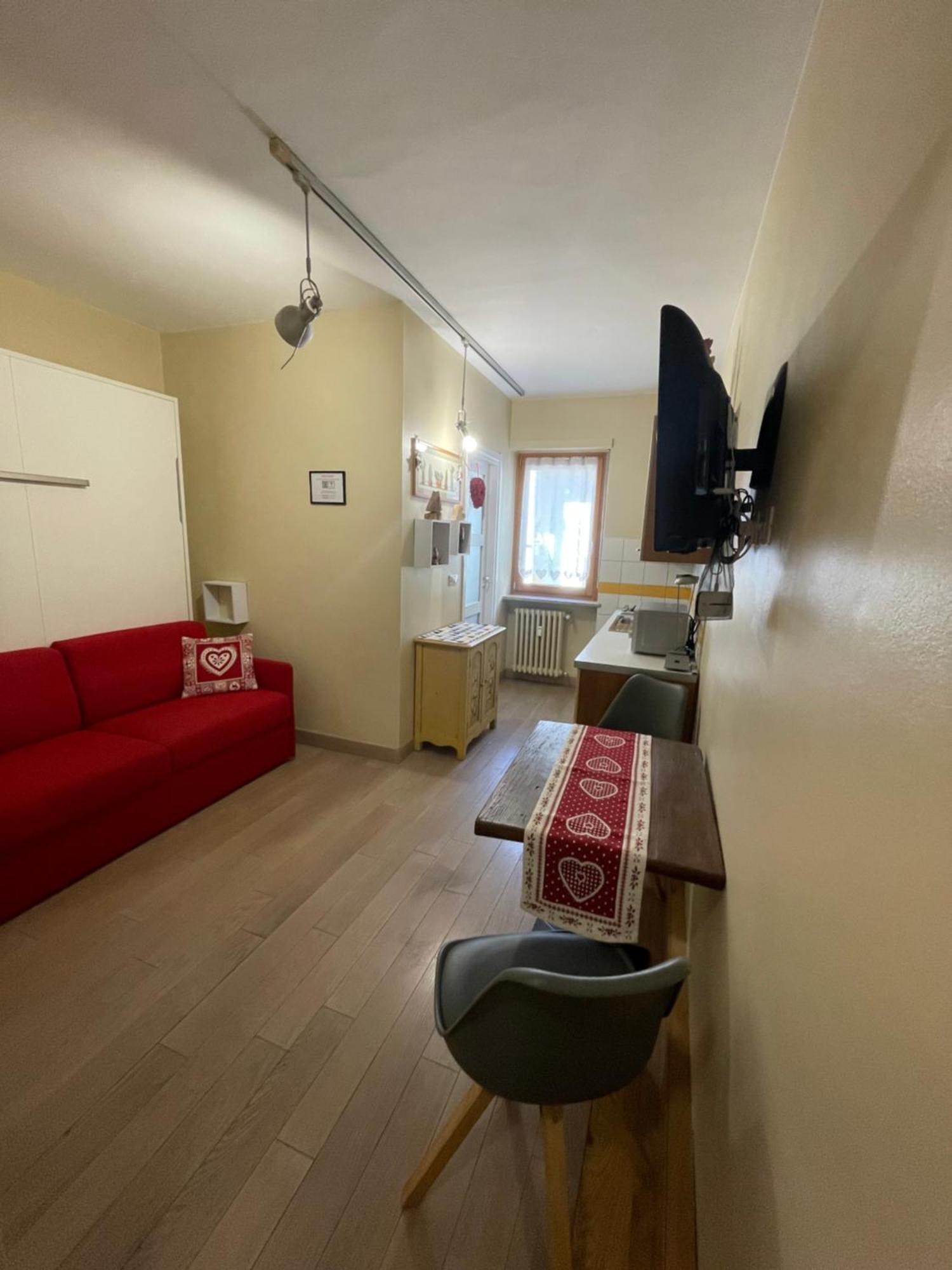 Monolocale Piccolo Ed Accogliente - Cir 0021 - Apartment Aosta Ngoại thất bức ảnh